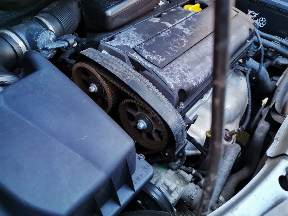 Engine repair and overhaul